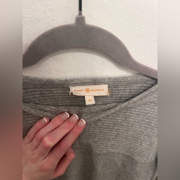 Tory Burch Cashmere Crewneck Pullover Sweater Size XS Gray - Picture 2 of 3